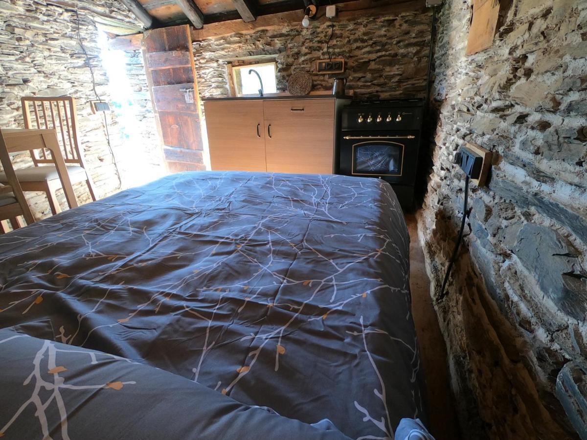 Отель Bordes Pirineu, Costuix Areu Экстерьер фото