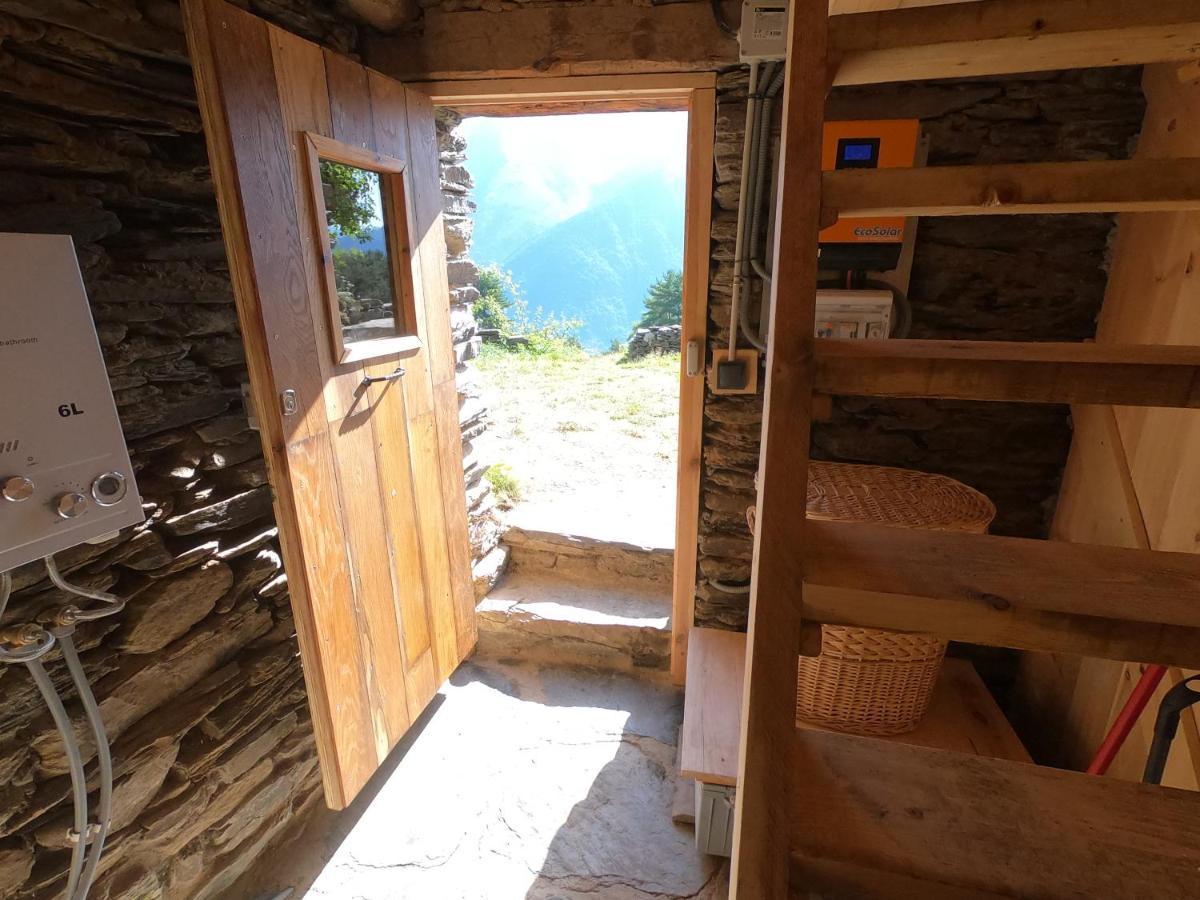 Отель Bordes Pirineu, Costuix Areu Экстерьер фото